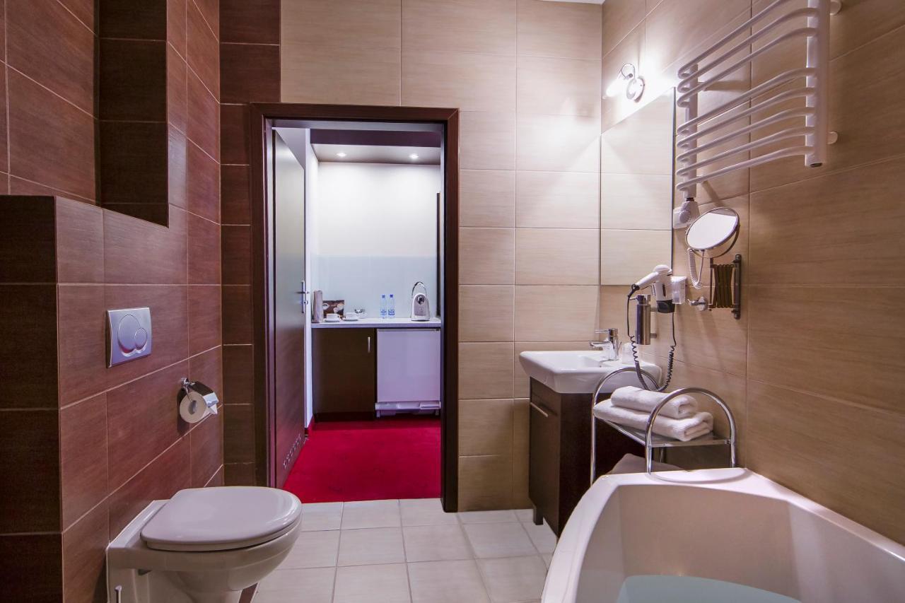 Boutique Hotel'S II Rewolucji Lodz  Exterior photo