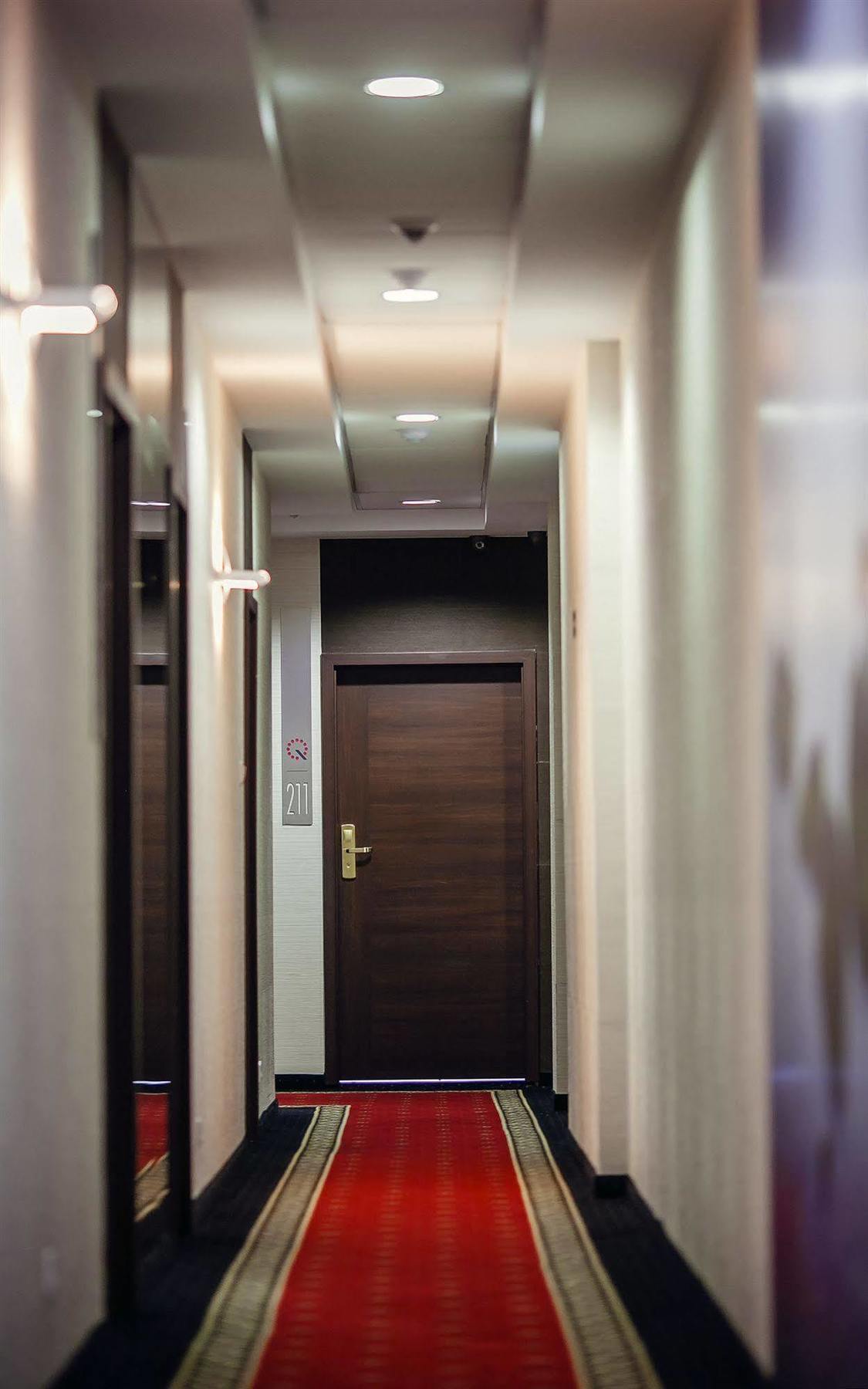 Boutique Hotel'S II Rewolucji Lodz  Exterior photo